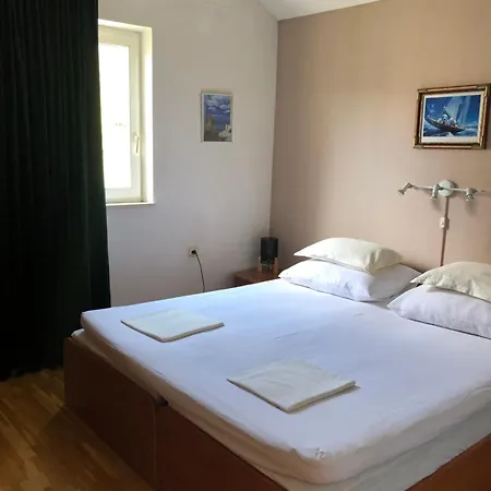 3 A-10, A-11 And A-12 , 4-4-6 Beds
