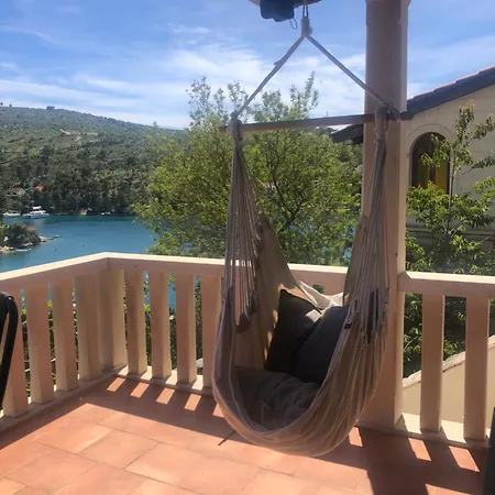3 A-10, A-11 And A-12 , 4-4-6 Beds Appartement
